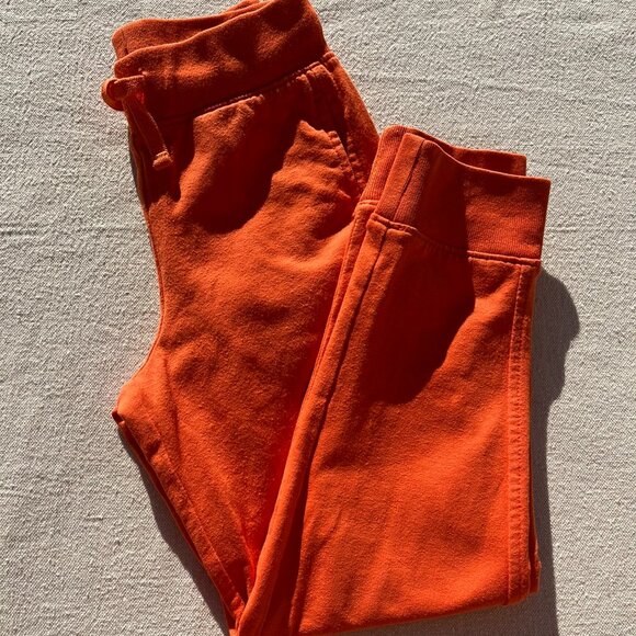 Primary Joggers in "Tangerine," Size 6, GUC to VGUC - Picture 1 of 8